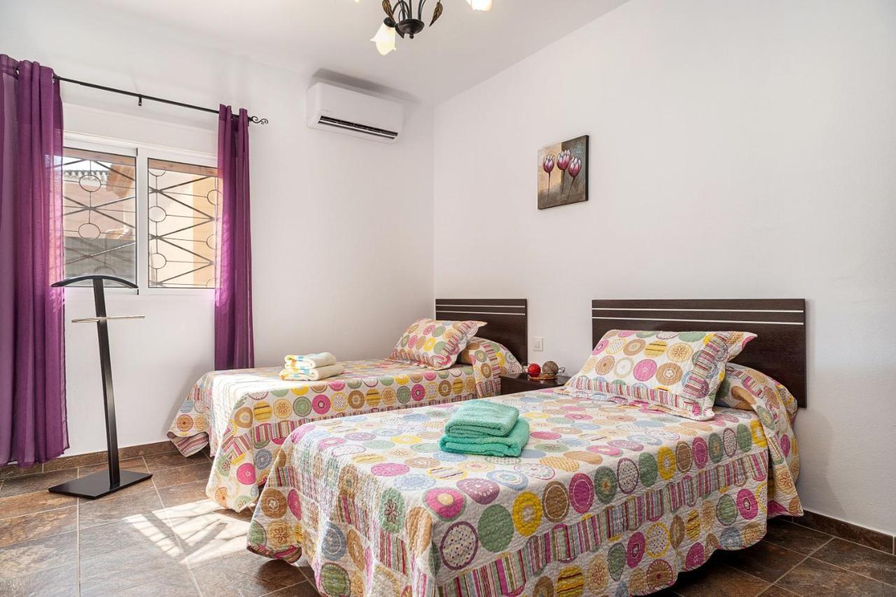 Chalet Rocio - Solo Familias Conil De La Frontera Εξωτερικό φωτογραφία