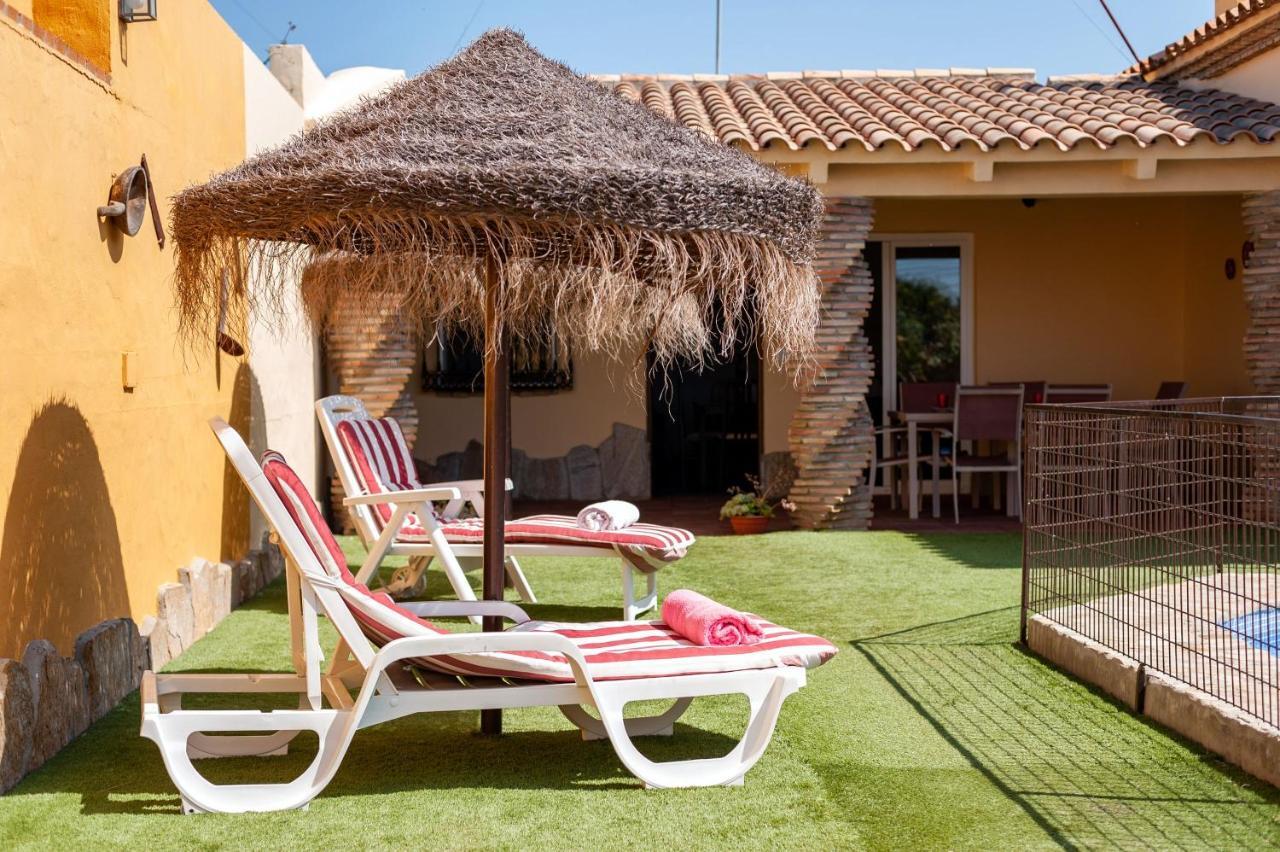 Chalet Rocio - Solo Familias Conil De La Frontera Εξωτερικό φωτογραφία